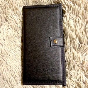 Brand new Crown makeup brushes $30